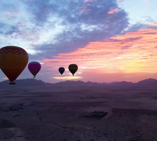 Top VIP Private Hot Air Balloon Flight – Luxury In-Flight Breakfast & Sunrise Views