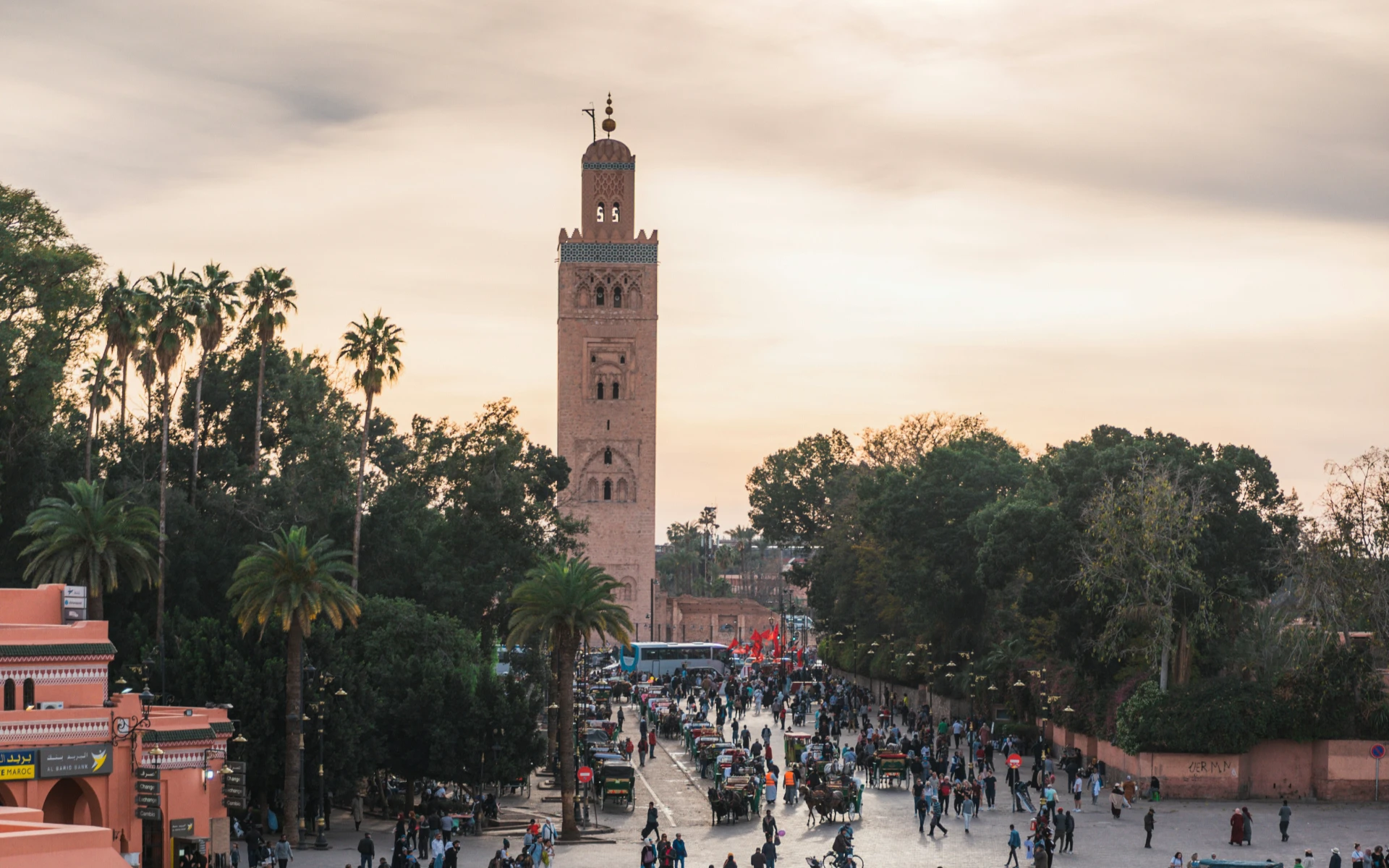 14-Day Classic Morocco: Marrakech, Essaouira, Imperial Cities & Chefchaouen